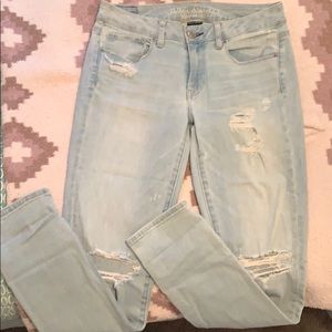 American Eagle stretchy distressed light jeans